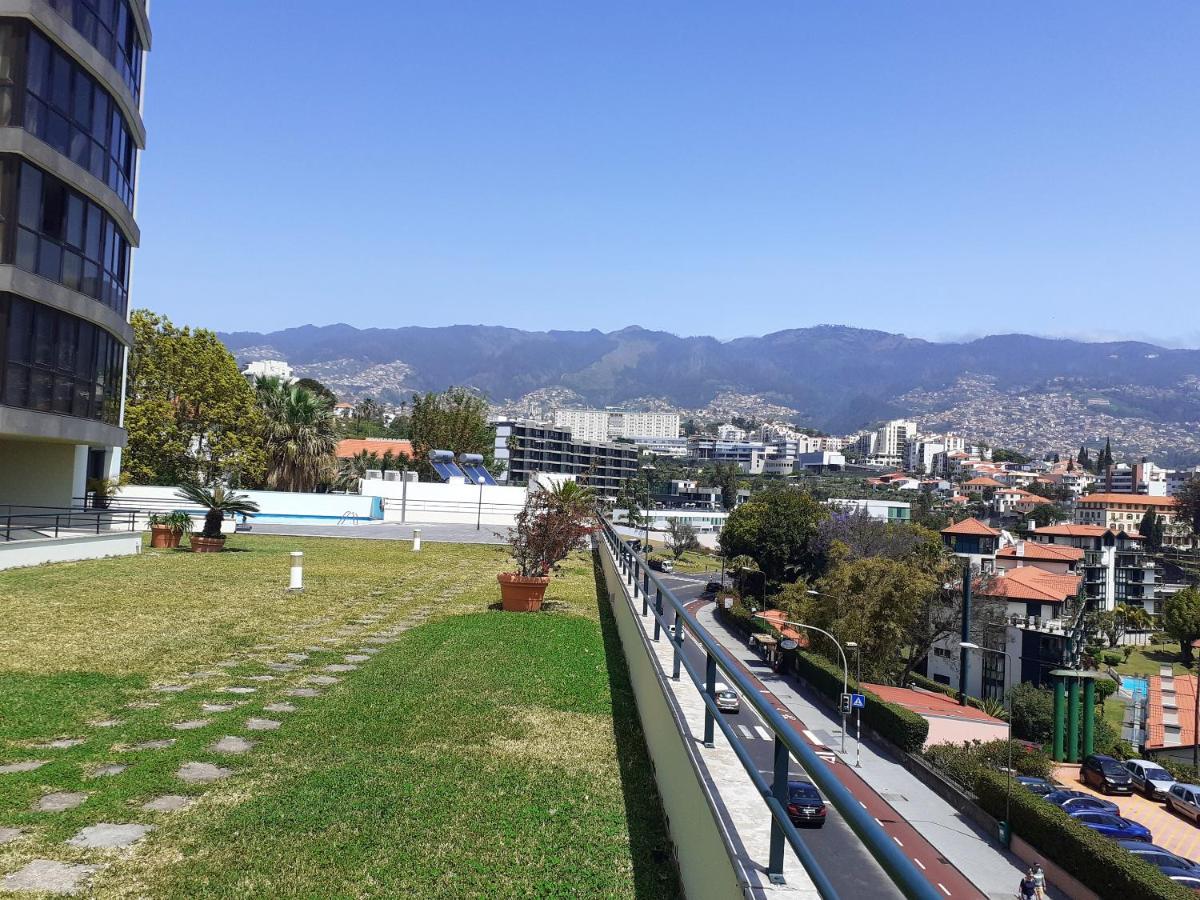Apartamento Modern With Sea View In Sao Martinho 60 Sqm Pool